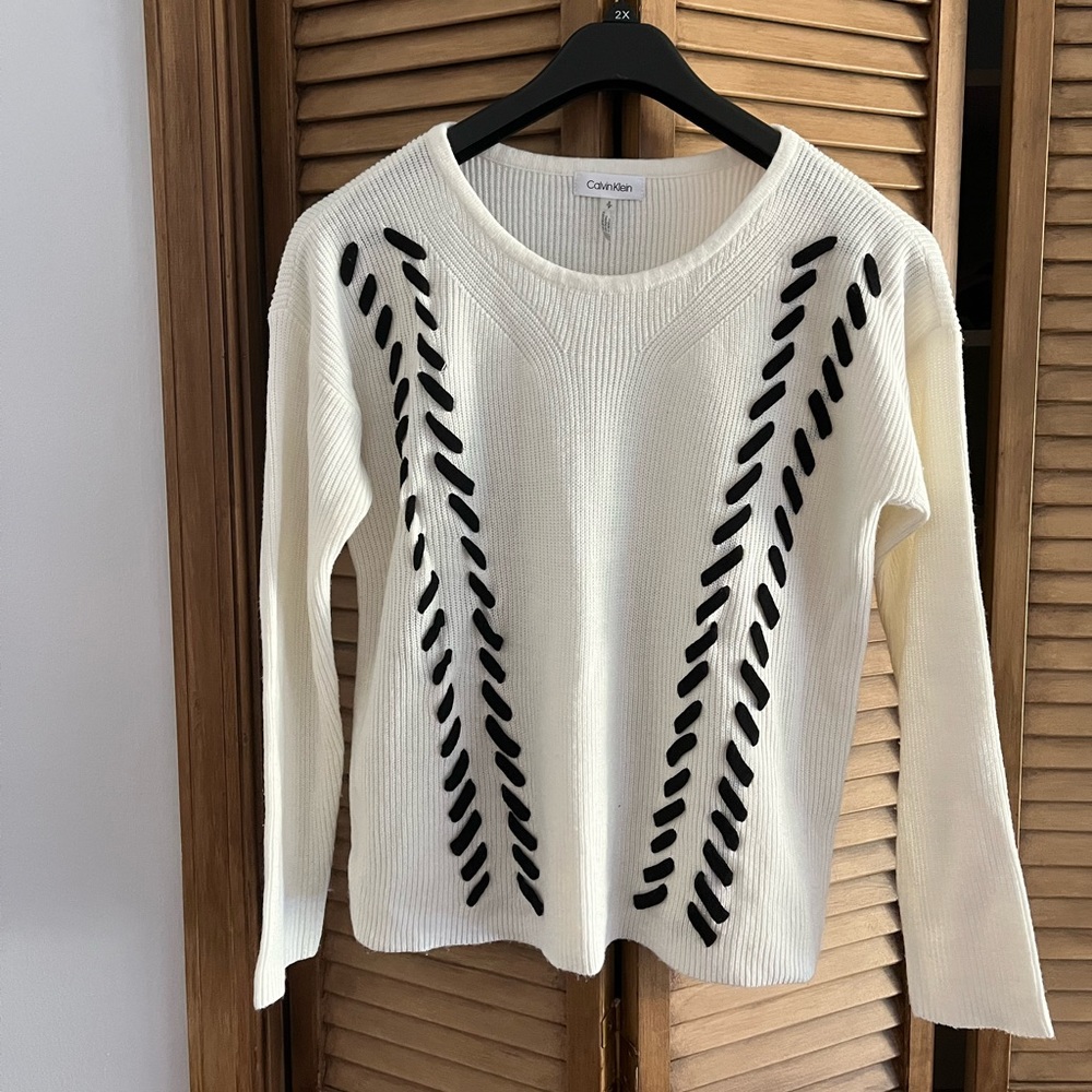 White/Black Calvin Klein Sweater